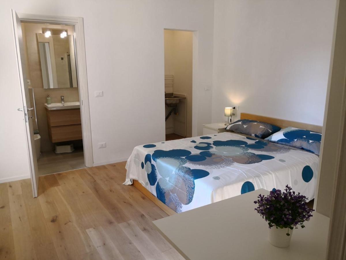 Morandi's Bed & Breakfast Bologna Bagian luar foto